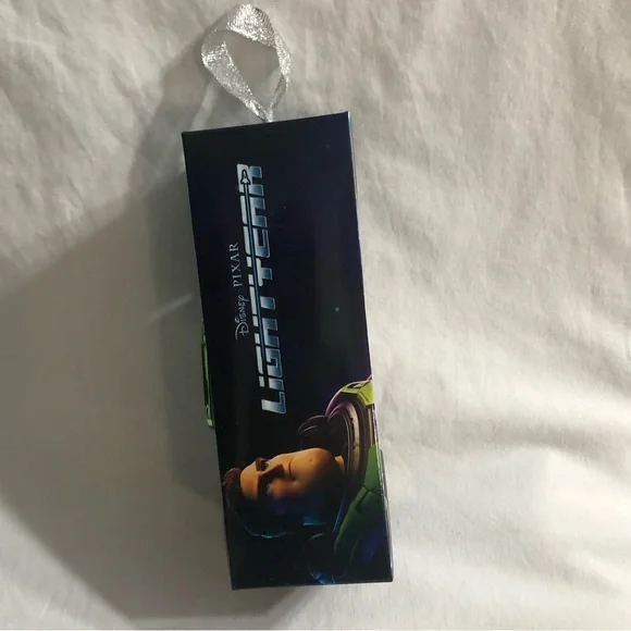 Disney Pixar Light Year boy’s flashing LCD square watch blue green.6+ - Picture 4 of 4